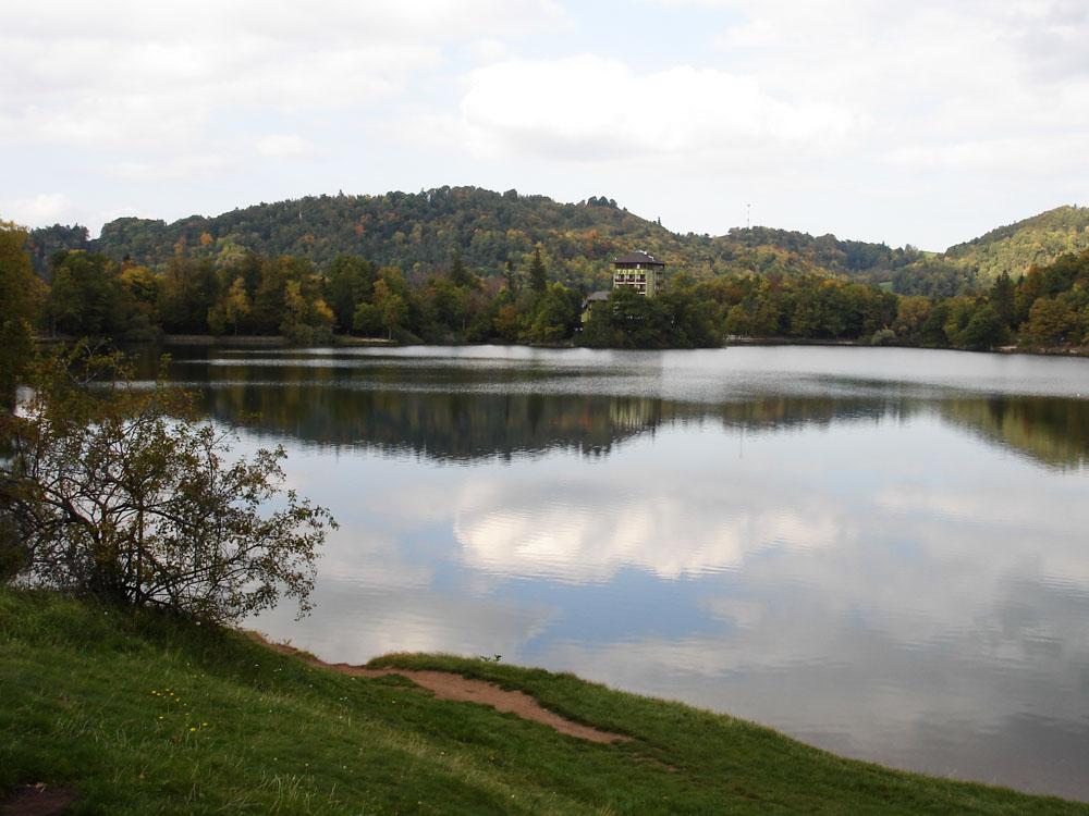 Počúvadlianske jazero